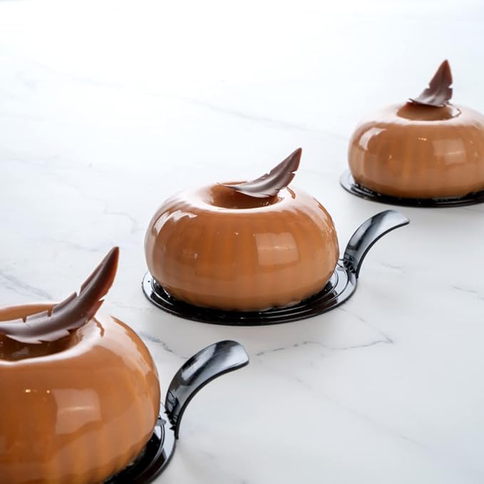 Pastry Tek 6 Cavities Donut Pans, 10 Ridge Design Donut Molds - Oven-Ready, Flexible, White Silicone Bagel Pans, Freezable, Easy Release - Restaurantware