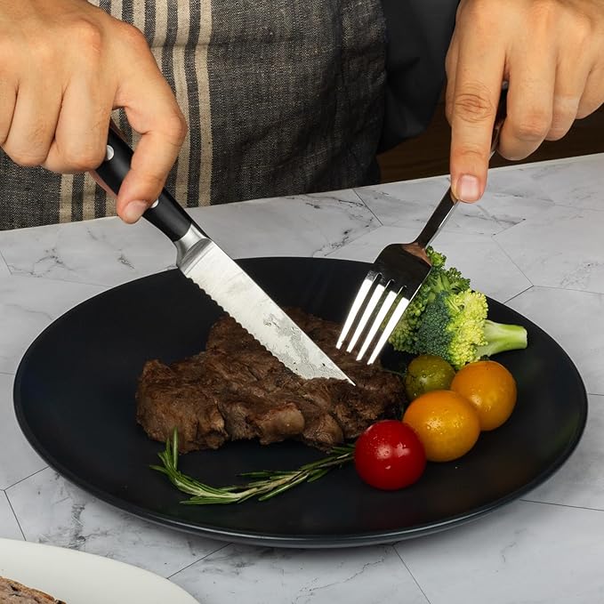 Alata 6-Piece Steak Knives Set with Block, 4.7 Inch with Serrated Edge Razor-Sharp Dinner Knives, Full-Tang Construction, Dishwasher Safe