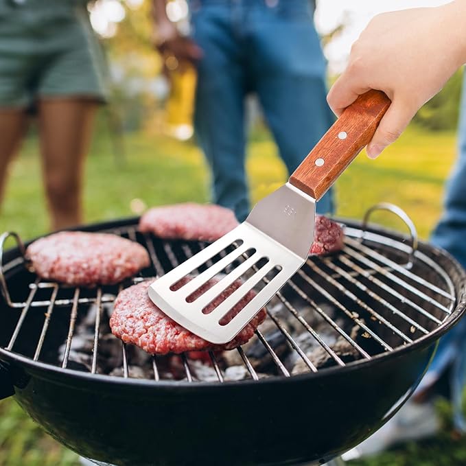 4 Pack Stainless Steel Spatula Set, 2 Sizes Metal Spatulas for Kitchen Use, Hevy Duty Solid & Slotted Turner with Wooden Handle, Flat Top Grill Spatula for Egg, Hamburger, Fish, Cooking, BBQ