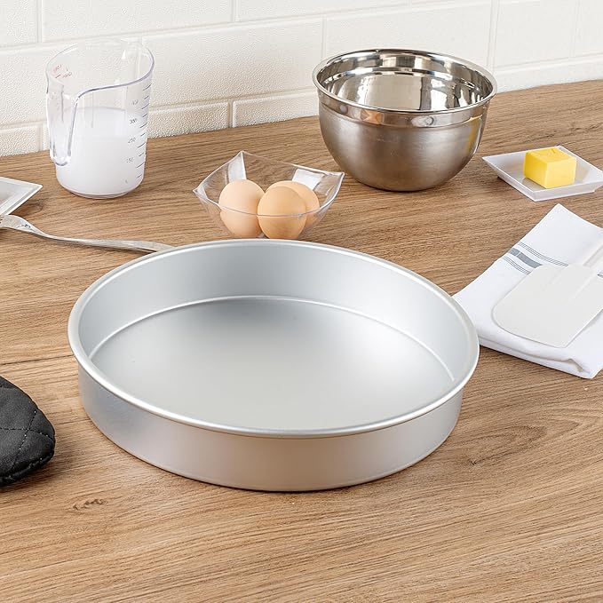 Restaurantware-Met Lux 11 x 2 Inch Straight-Sided Baking Tin, 1 Round Cake Pan - Oven-Ready, Freezable, Anodized Aluminum Round Baking Pan, Greaseproof, For Layer Birthday Cake